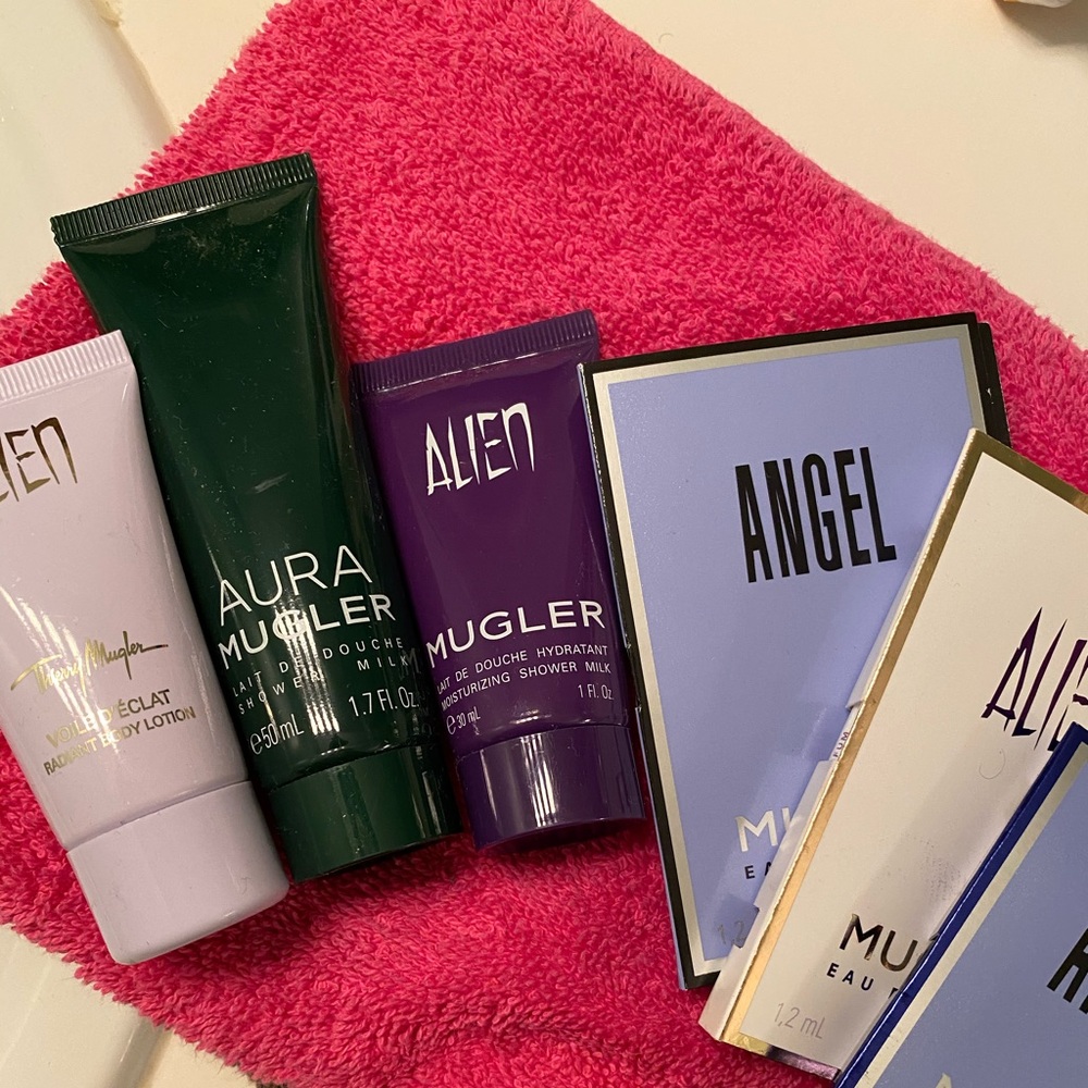 MUGLER FRAGRANCE SAMPLE SET